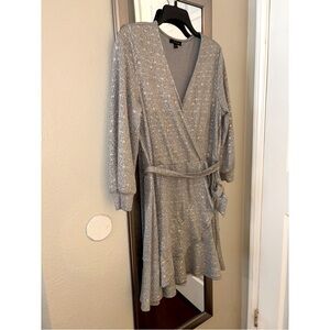 Beautiful long sleeves dress
